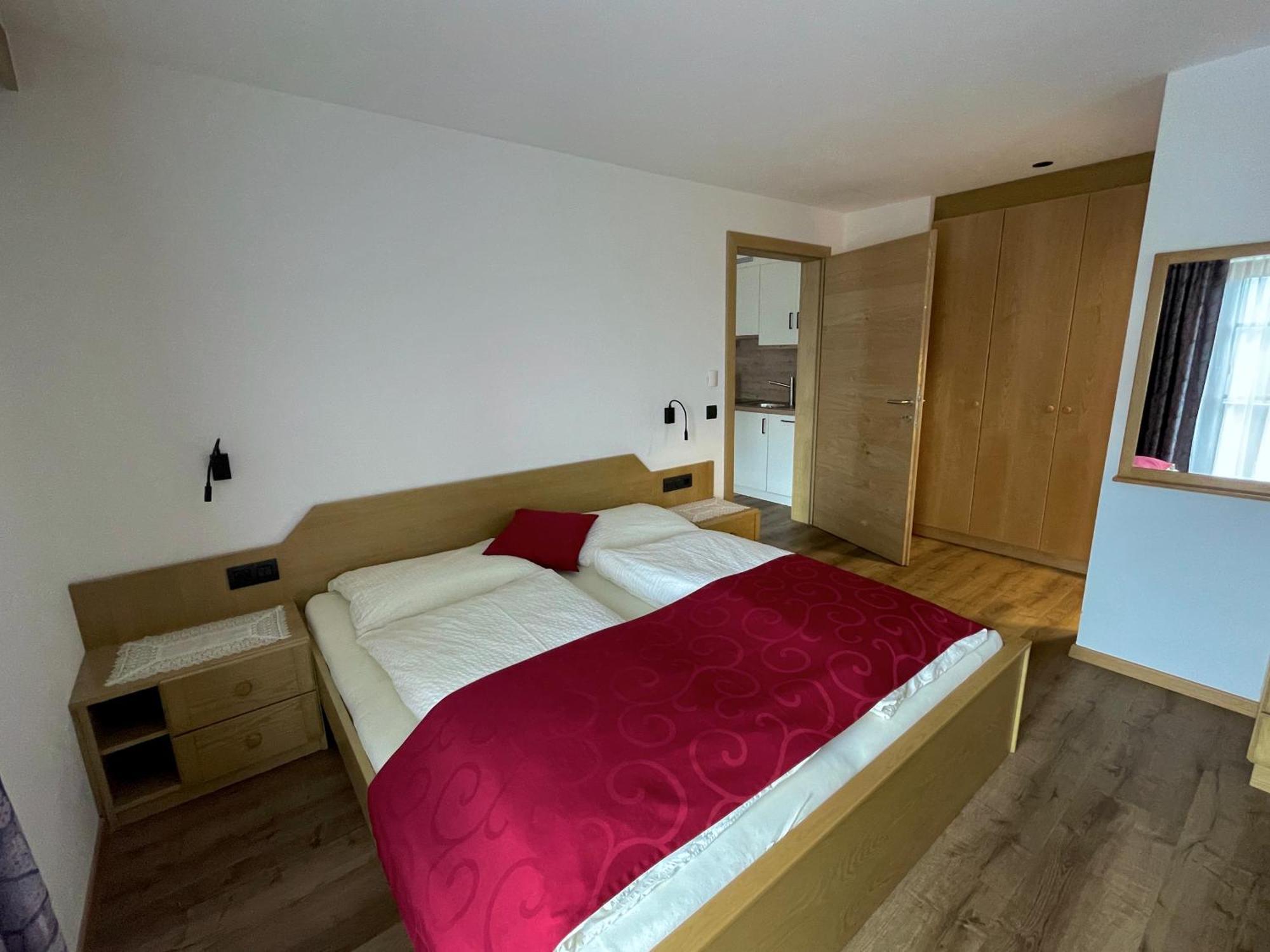 Da Kathi Aparthotel San Candido Bagian luar foto